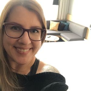 Meet your Posher, Catherine